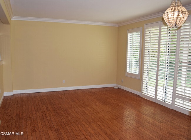 Building Photo - 2324 Solway Ct
