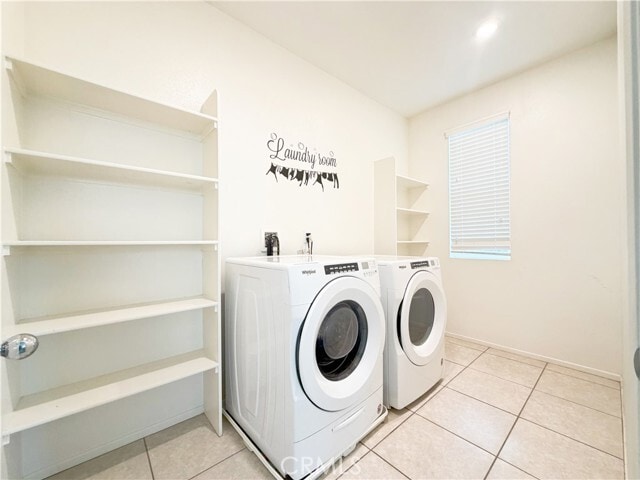 Building Photo - 5372 Malibu Way