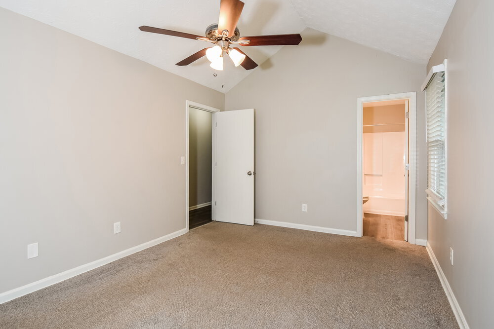 Building Photo - 1471 Daniel Ln