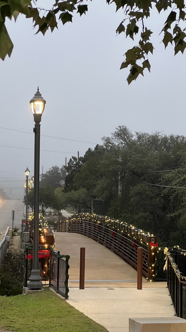 Old Town Helotes - 14751 Old Bandera Rd