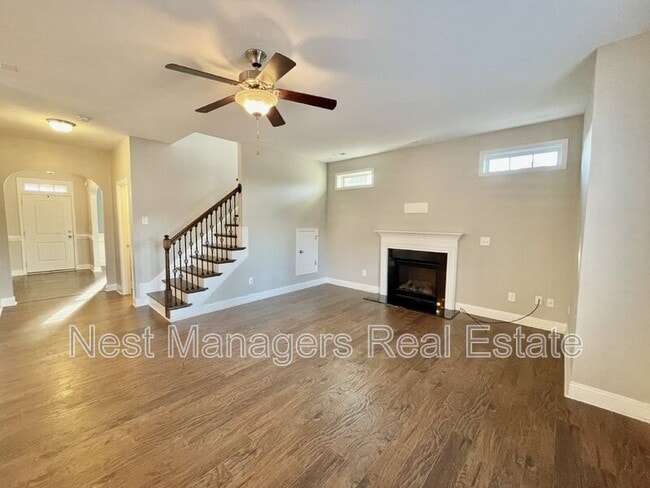 Building Photo - 211 Executive Dr