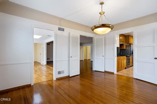 Building Photo - 1455 Avonrea Rd