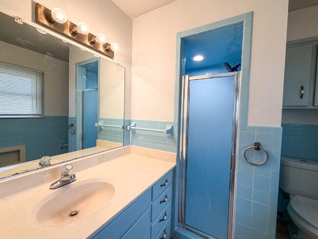 Building Photo - 3414 57th St