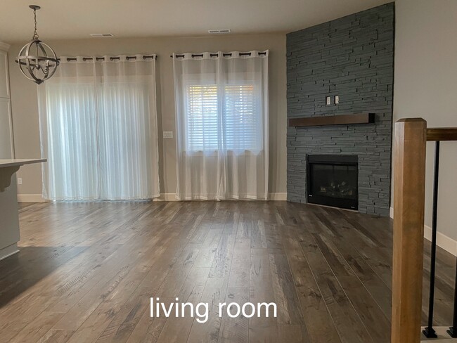 Living room - 11440 SE Aquila St