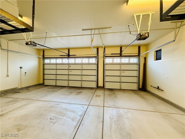 Building Photo - 3777 Gershon Ct