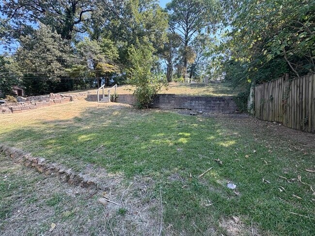 Building Photo - 4409 Ave I