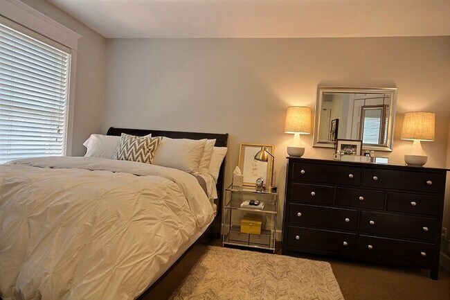 Building Photo - Corner lot Townhome -Incredible find in north Capitol Hill!