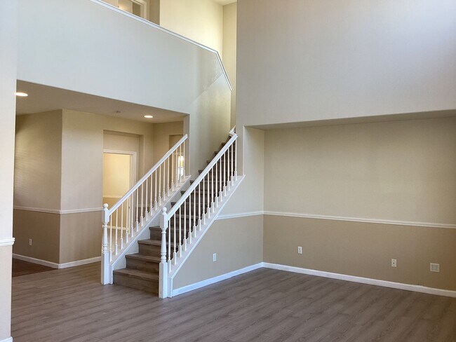 Building Photo - 7426 E Redlands Ave.