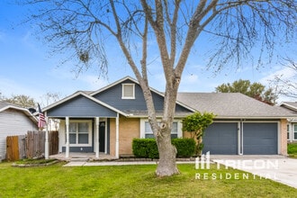 Building Photo - 14615 Hillside Ridge