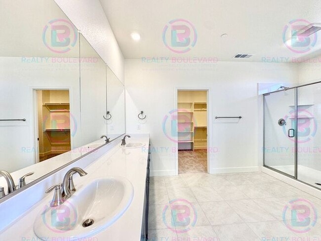 Building Photo - 1/2 Month Free!! Brand New Lennar Home in ...