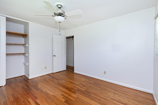 Building Photo - 1512 Beechwood Dr