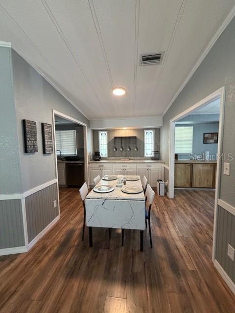 Building Photo - 602 Jason Dr