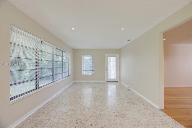 Building Photo - 229 Candia Ave