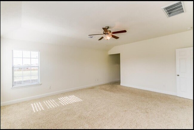 Building Photo - 16442 Williamstown Dr