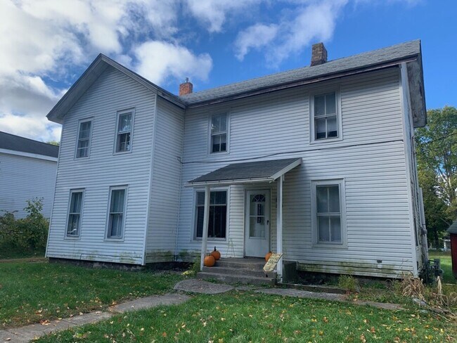 Building Photo - 208 Woodruff St