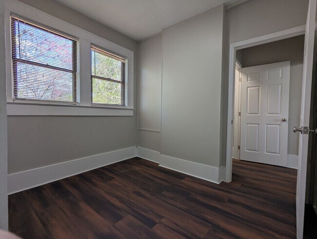 Building Photo - 2601 Semmes St