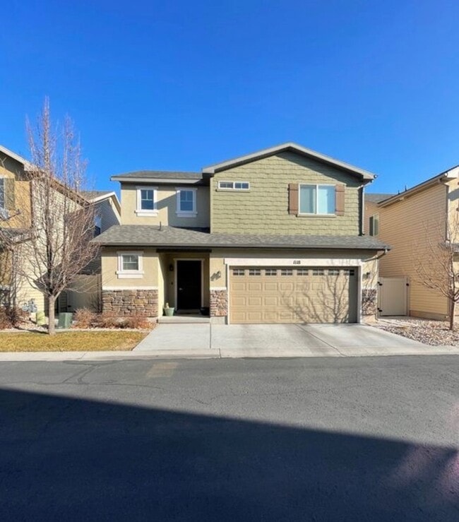 Building Photo - 1118 Stonehaven Dr
