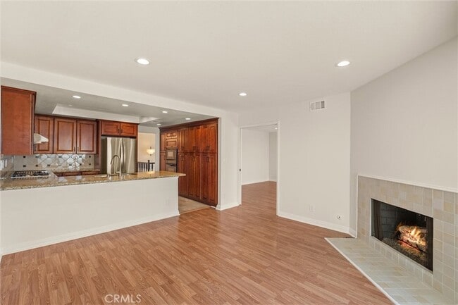 Building Photo - 25 Ocean Crest Ct