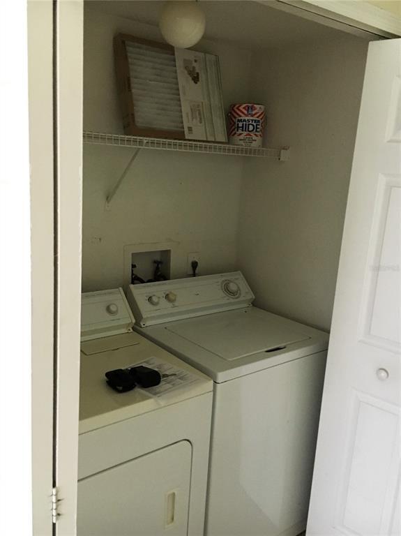 Building Photo - 13917 Fairway Island Dr