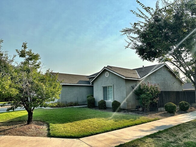 Building Photo - 2610 N Duke St