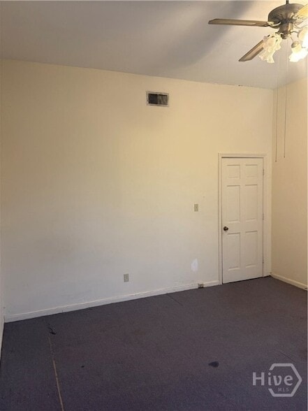 Building Photo - 219 E Taylor St