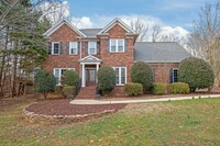 Building Photo - Full Brick Home in Matthews!