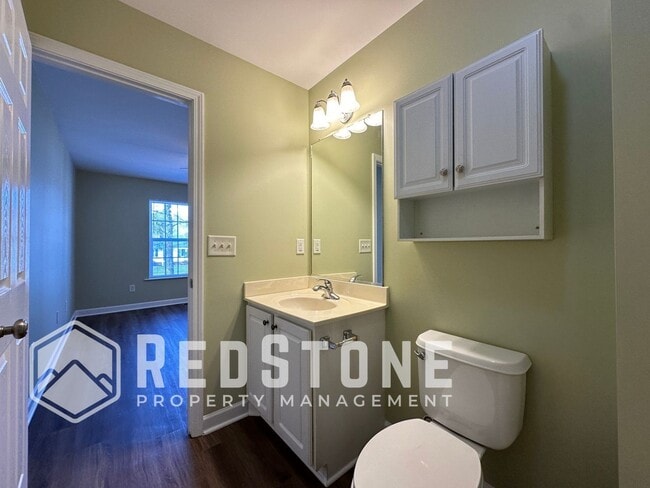 Building Photo - 2224 May Dr