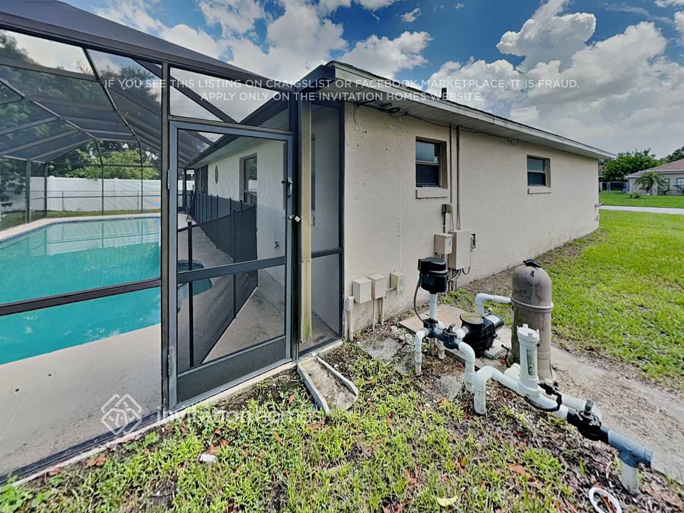 Building Photo - 2940 Theresa Dr