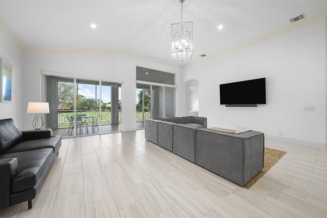 Building Photo - 114 Palm Point Cir