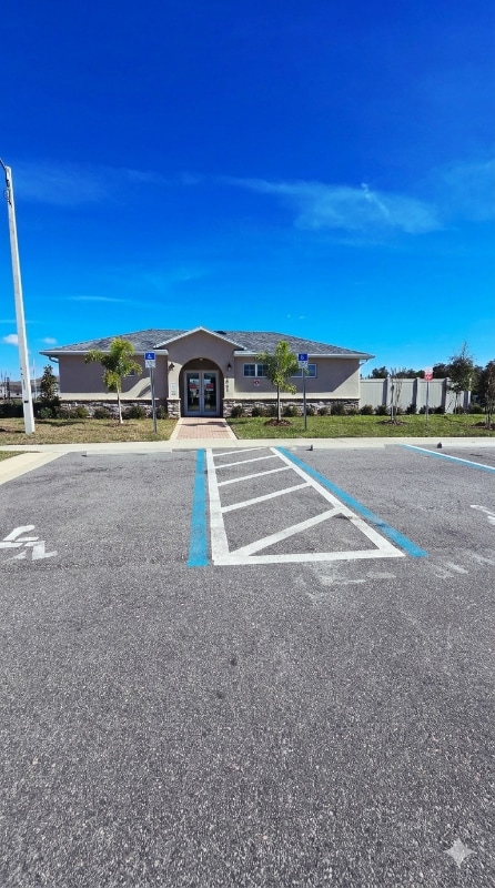 Building Photo - 825 Sand Sea Pl