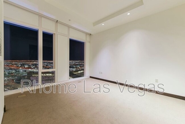 Building Photo - 3750 Las Vegas Blvd S