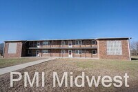 Building Photo - 140 Maple Park Dr