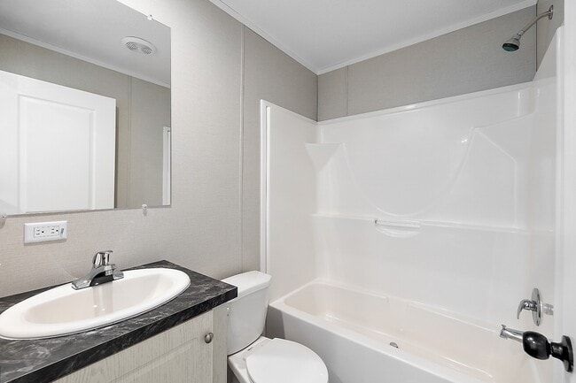 Building Photo - 2609 Thornbury Ln