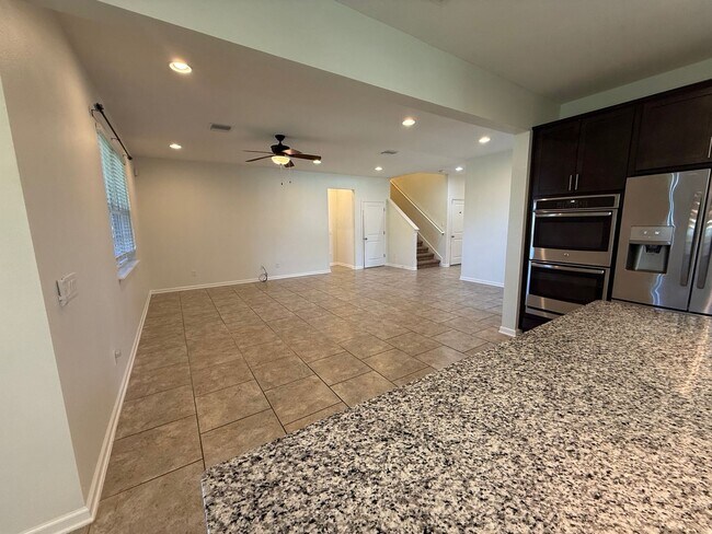 Building Photo - 4/3.5 Home in Gated Community