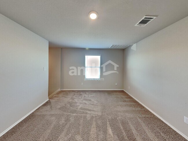 Building Photo - 10515 Varmus Dr