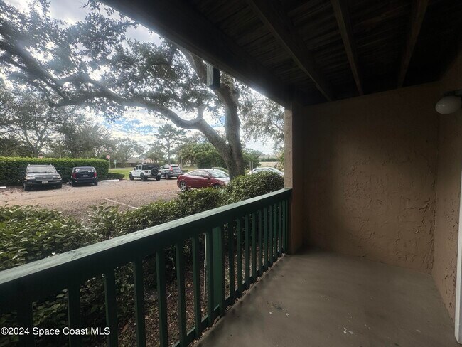 Building Photo - 7667 N Wickham Rd