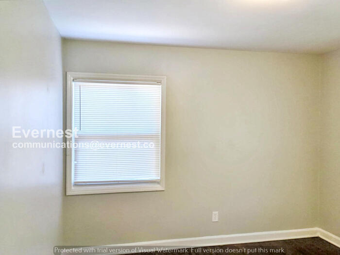 Building Photo - 931 Carrington Dr