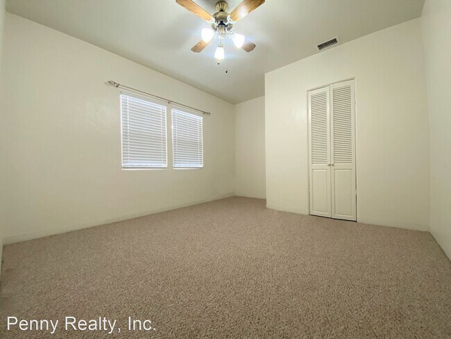 Building Photo - 2 br, 2 bath House - 828 Avalon Ct.