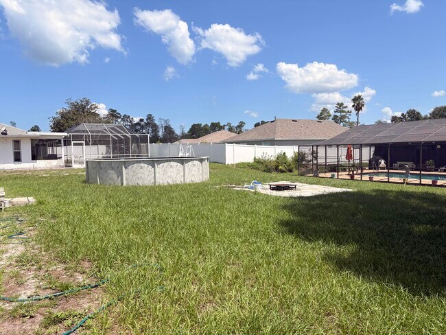 Building Photo - 9237 Swiss Rd