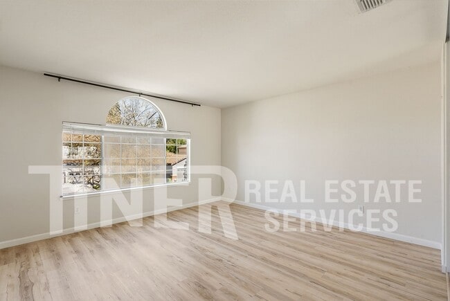 Building Photo - 11501 Pyrites Way