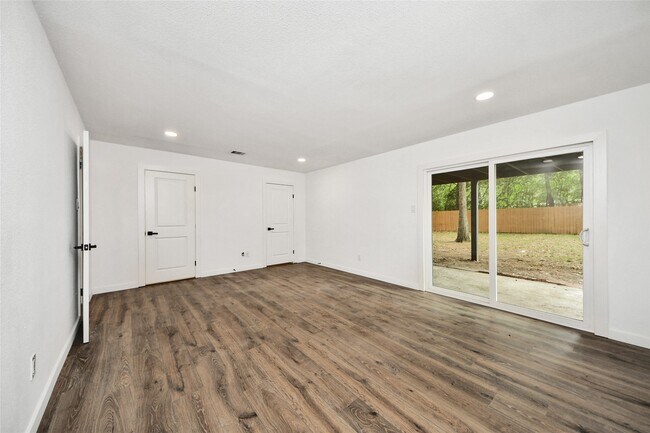 Building Photo - 33 Kittiwake Ct