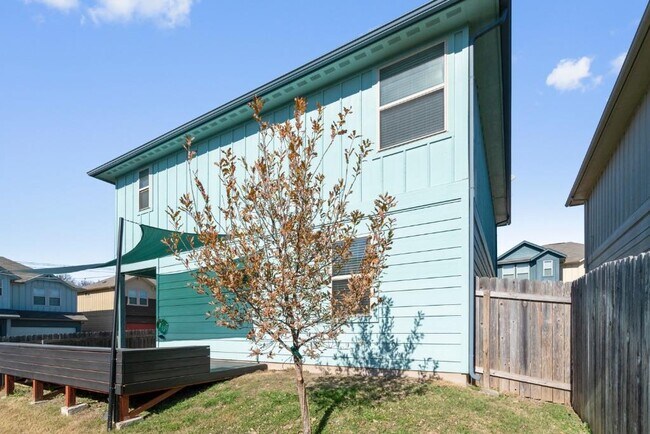 Building Photo - 5804 Loblolly Ln