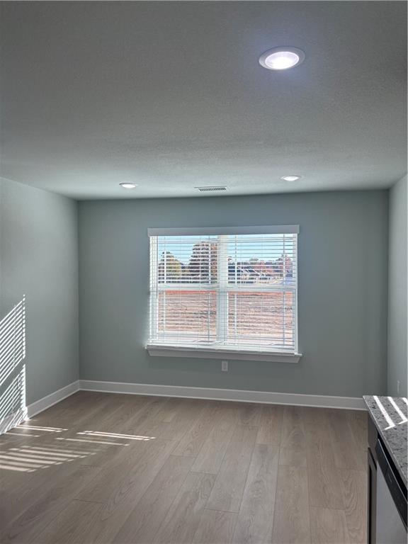 Building Photo - 3207 SW Lovely Ln