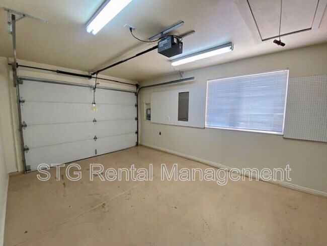 Building Photo - 3668 S 1470 W