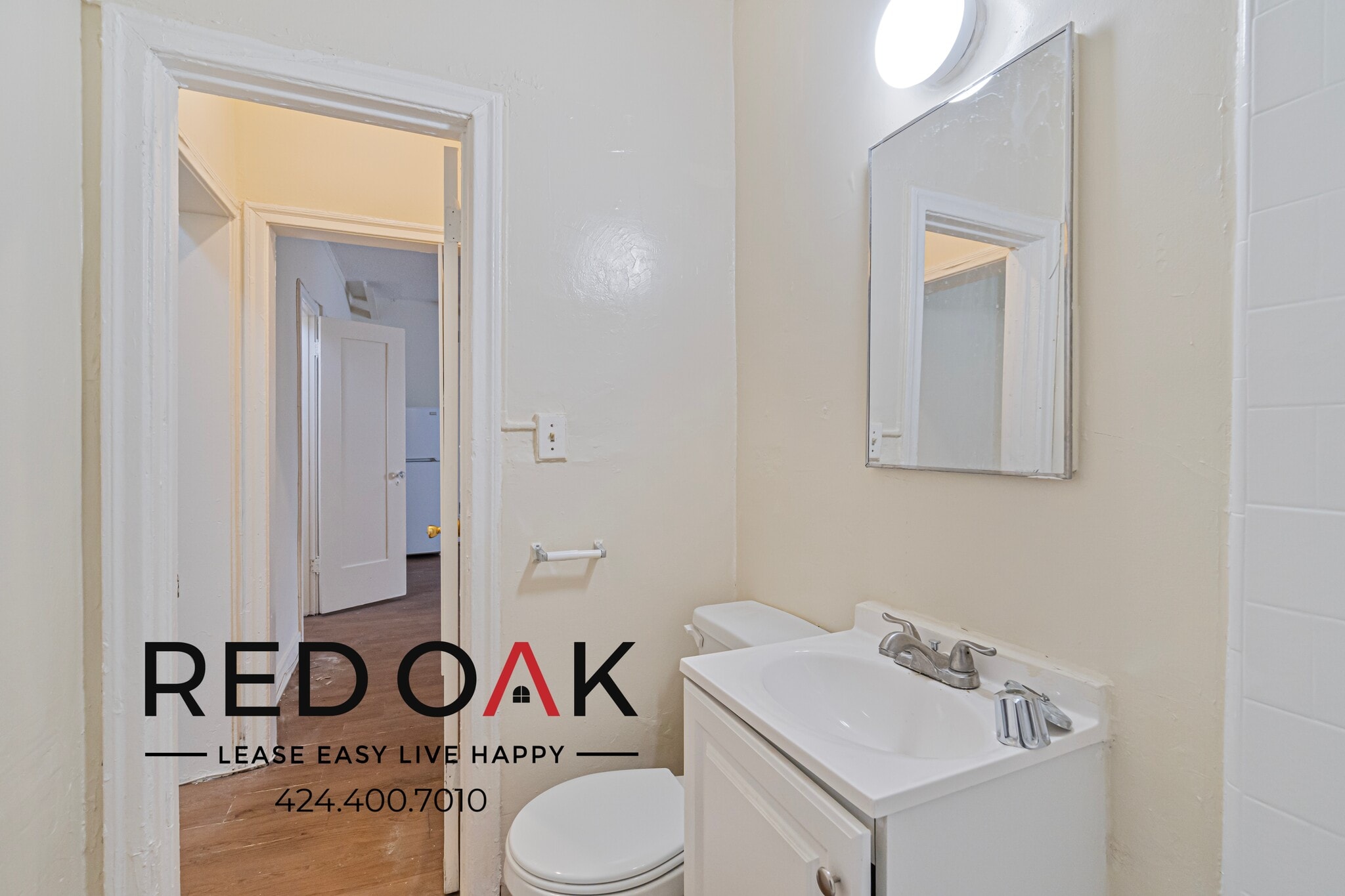 Building Photo - 400 S Kenmore Ave