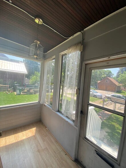Back/side porch - 434 Goodrich Ave
