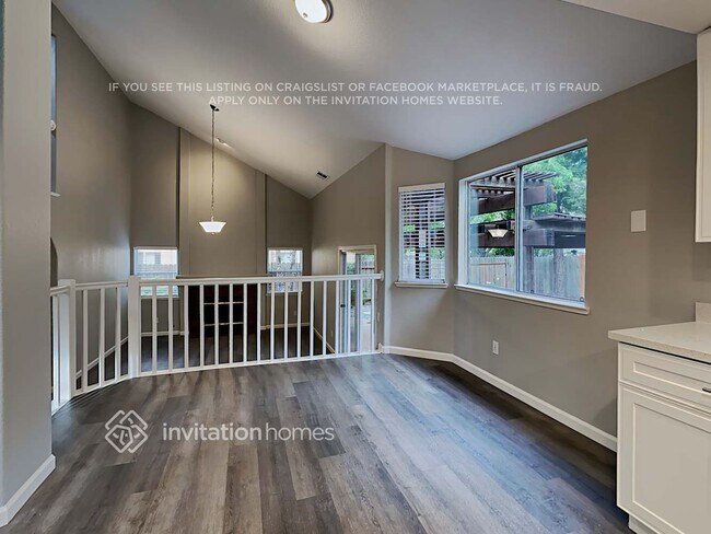 Building Photo - 148 Suncrest Way