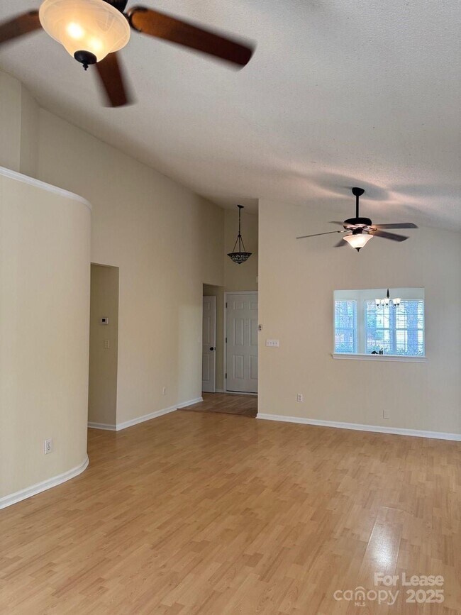 Building Photo - 12714 Sulgrave Dr