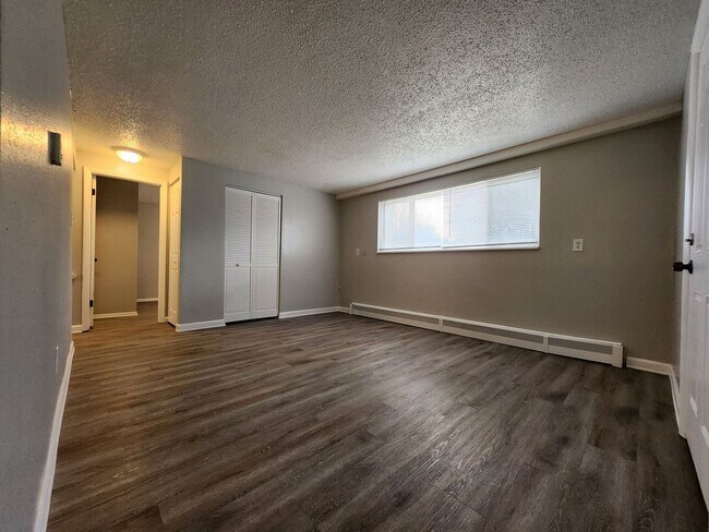 Building Photo - 7135 Alegre Cir