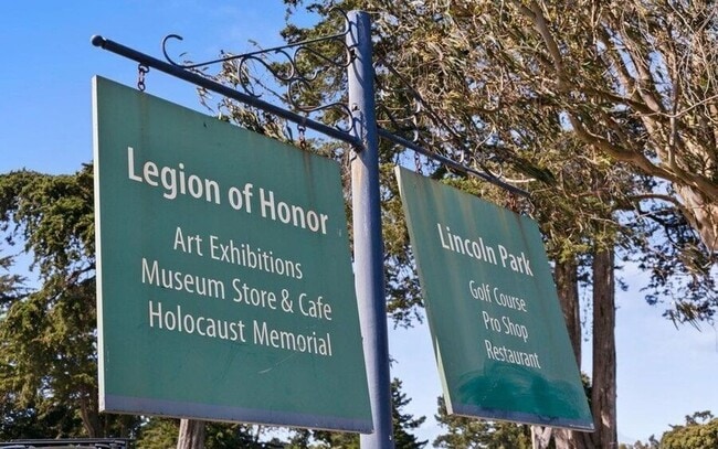 Building Photo - 305 23rd Ave